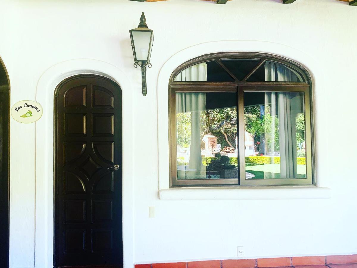 Caroline Bella Bed & Breakfast Ajijic Kültér fotó