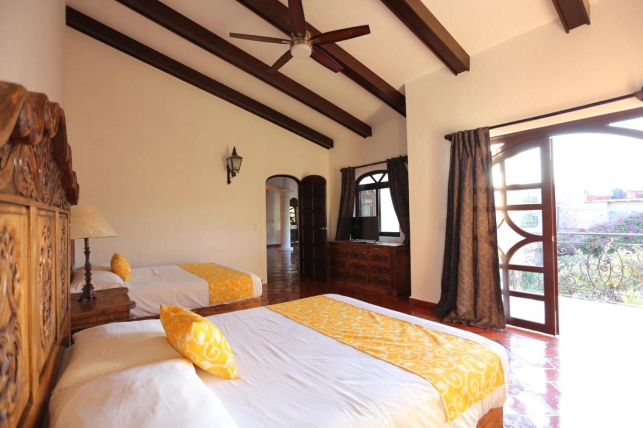 Caroline Bella Bed & Breakfast Ajijic Kültér fotó